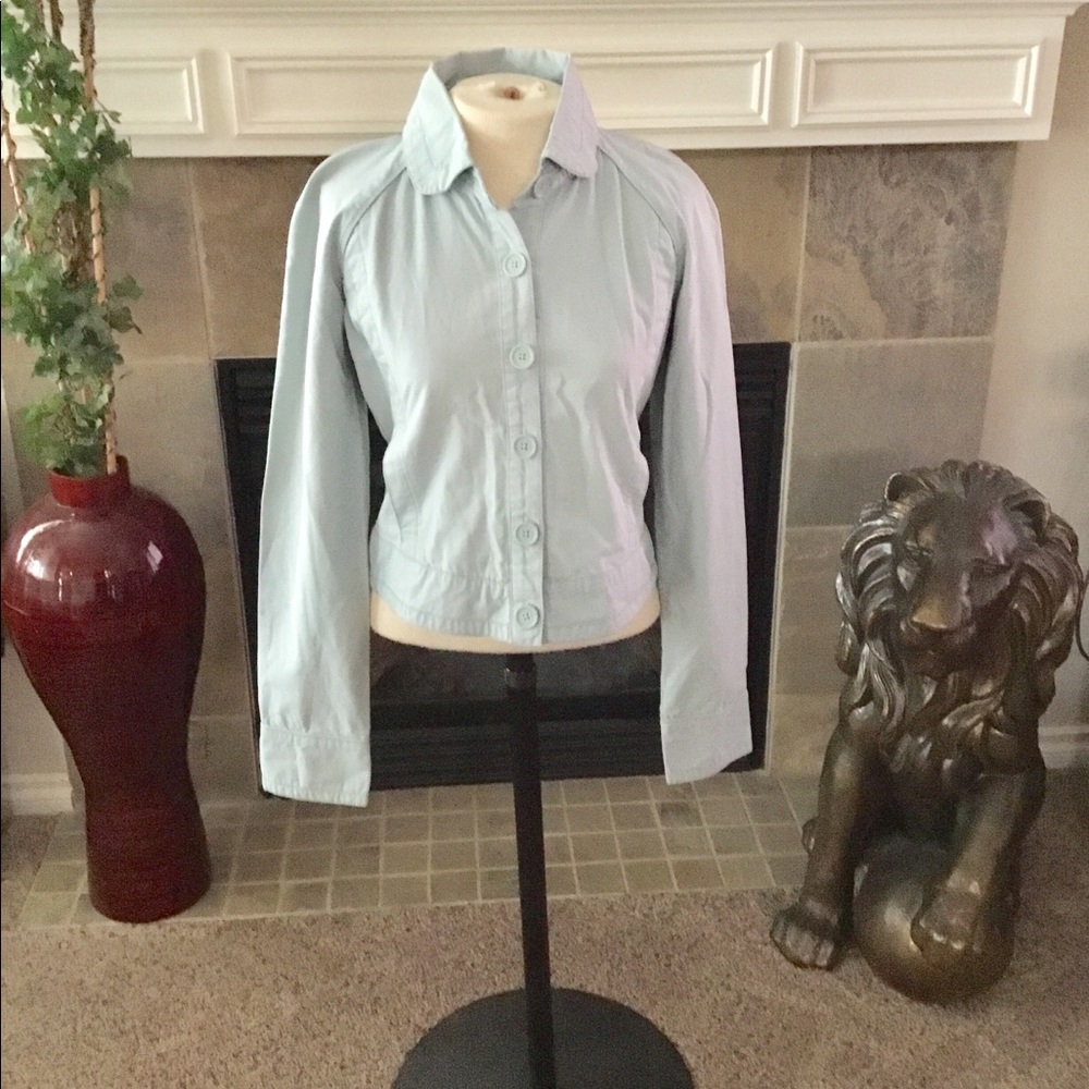 NWT ABERCROMBIE & FITCH CROPPED SHIRT JACKETS